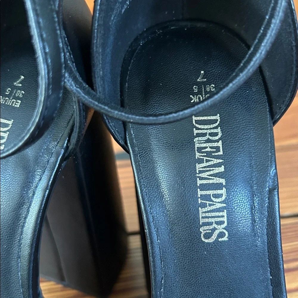 Dream pairs black platform heels